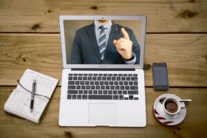 5 façons dont les entreprises de marketing peuvent rester en contact avec leurs employés pendant et après COVID-19