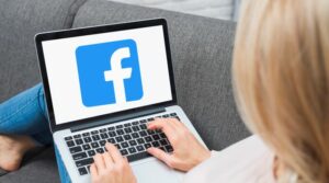 Facebook lance un cours gratuit sur la sécurité des journalistes