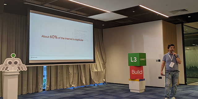 Google : 60 % d'Internet est en double