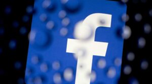 Les personnes seules passent beaucoup plus de temps sur Facebook