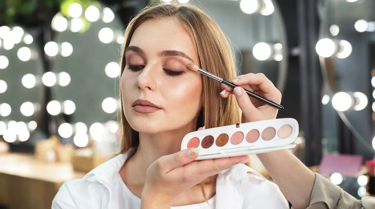 Applications de maquillage pour mobiles