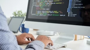 Huit applications pour apprendre à programmer facilement