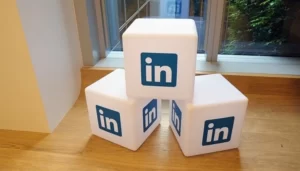 LinkedIn publie gratuitement des offres d’emploi pour les travailleurs de la santé et les emplois essentiels
