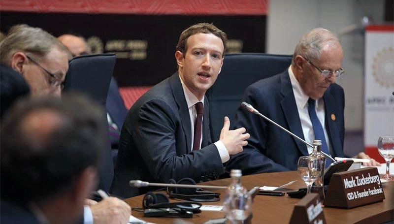 Mark Zuckerberg Facebook