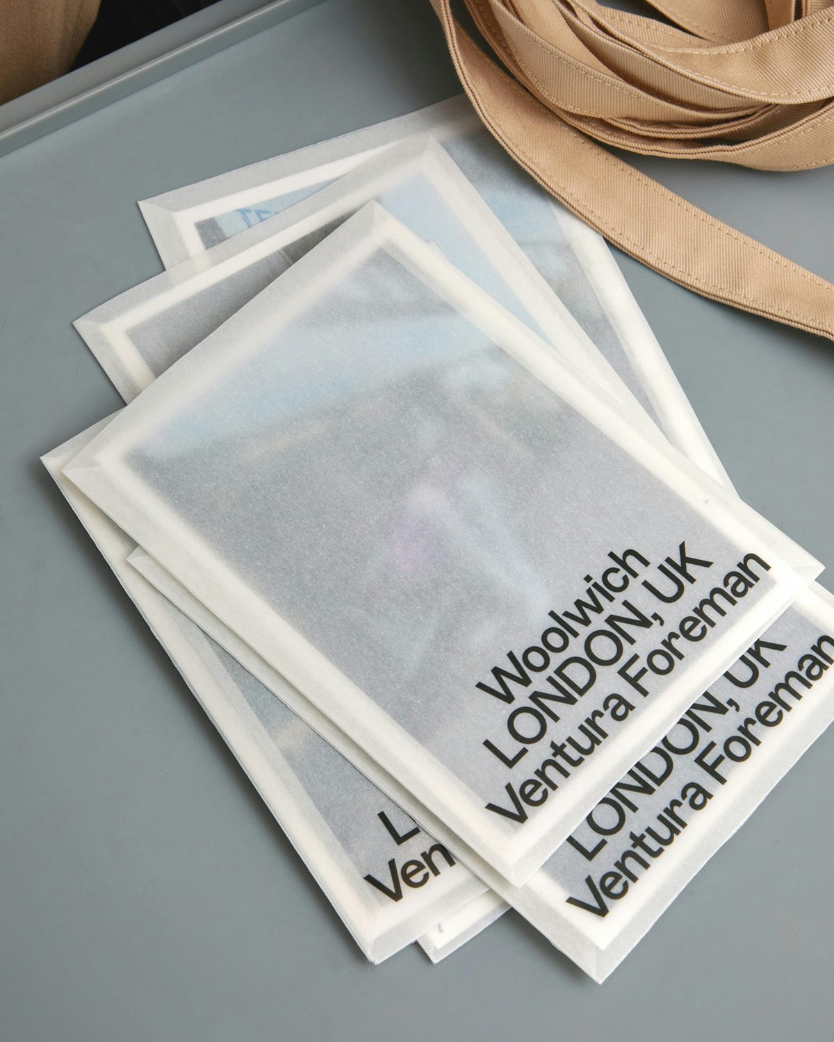Photo montrant l'identité de Ventura Foreman par Studio Blackburn