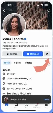 Touchez sur Facebook